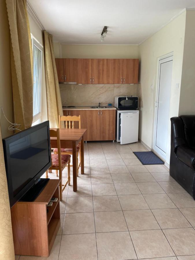 Комплекс За Гости Малки Воден Hotel Malki Voden Bagian luar foto