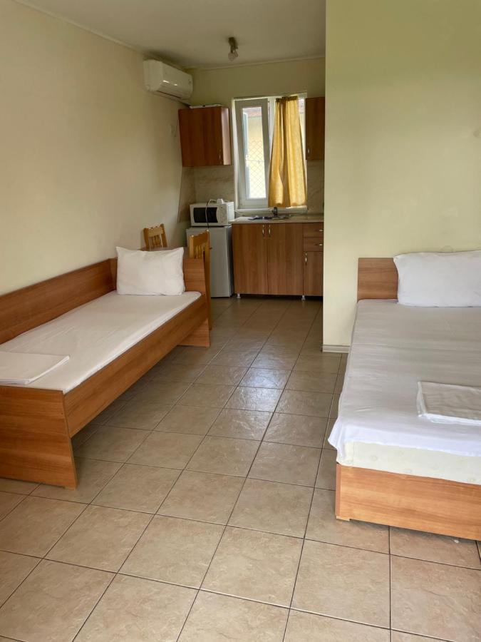 Комплекс За Гости Малки Воден Hotel Malki Voden Bagian luar foto