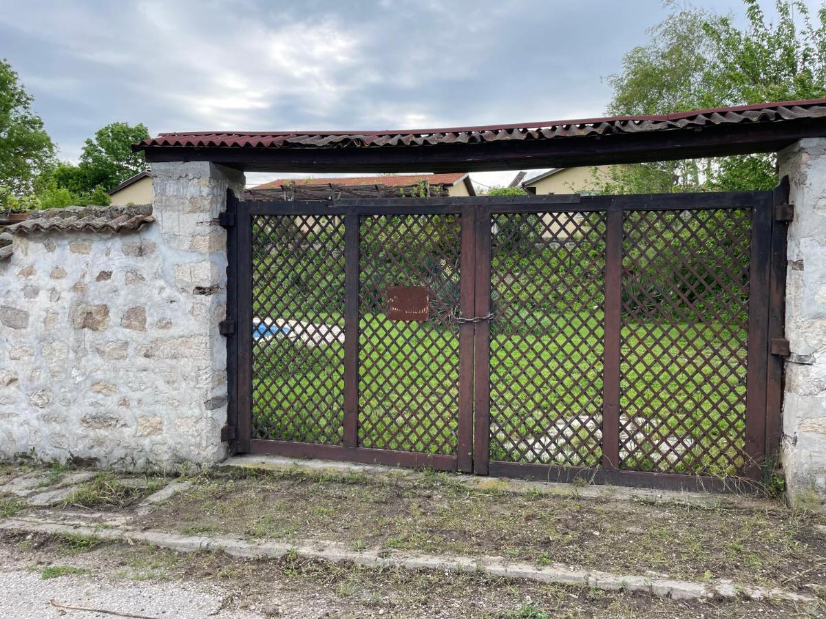 Комплекс За Гости Малки Воден Hotel Malki Voden Bagian luar foto